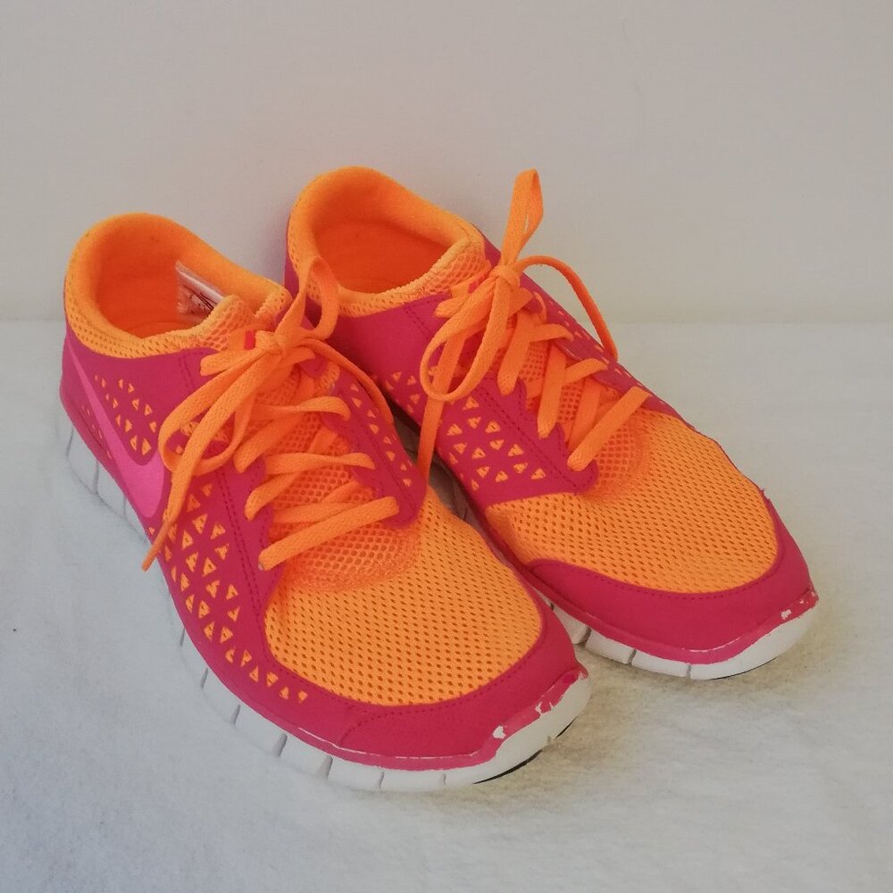 Nike Pink & Orange Women's Size 9